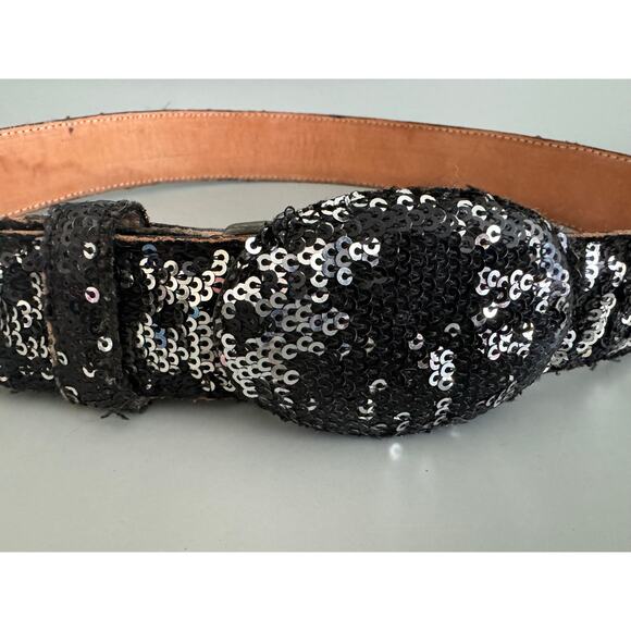 Vintage Black and Silver Sequin Belt Leather Lining Size 24 - Picture 2 of 6